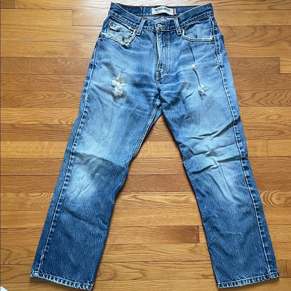Perfectly distressed vintage Levi’s 505 size 28